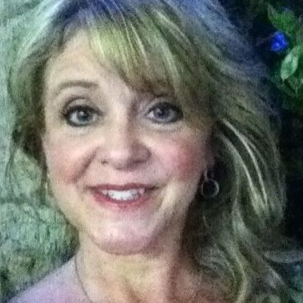 Meet your Posher, Lynne